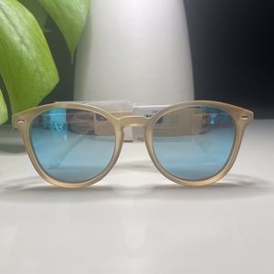 Le Specs Bandwagon Sunglasses New with Tag